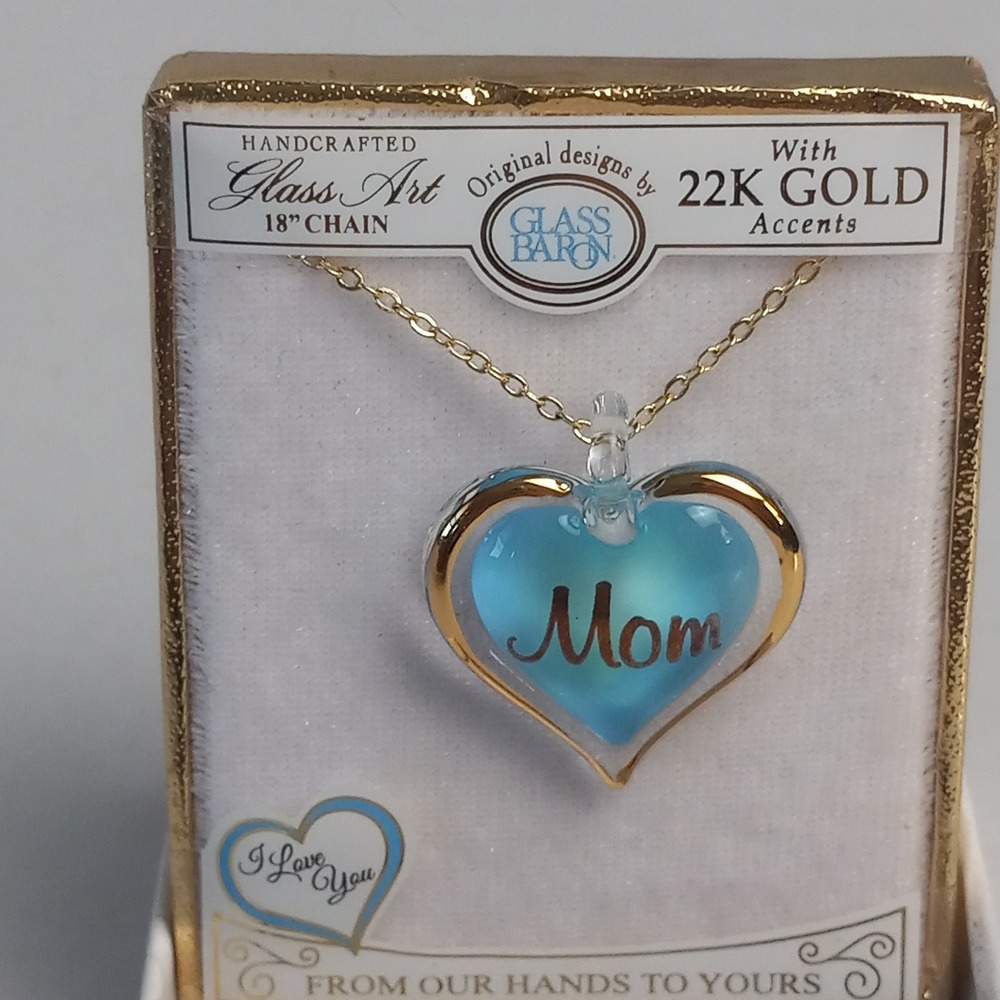 Glass Baron Mom Turquoise Heart Necklace 22K Gold Accents 18 Inch Chain JP 750-T